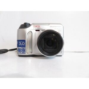 Olympus CAMEDIA C725 Ultra Zoom Digital Camera Silver 3MP 8x Optical‎ Zoom